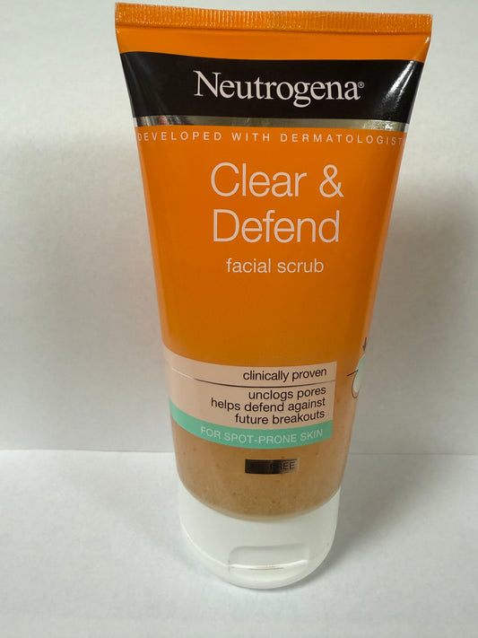 Neutrogena Clear and Defend Face Scrub 150ml